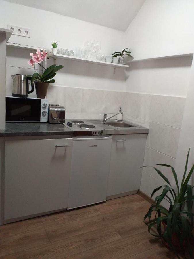 Aranka Apartman Gyula Exteriér fotografie